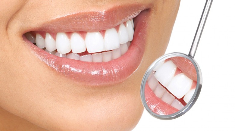Είναι αποτελεσματική η λεύκανση των δοντιών;
